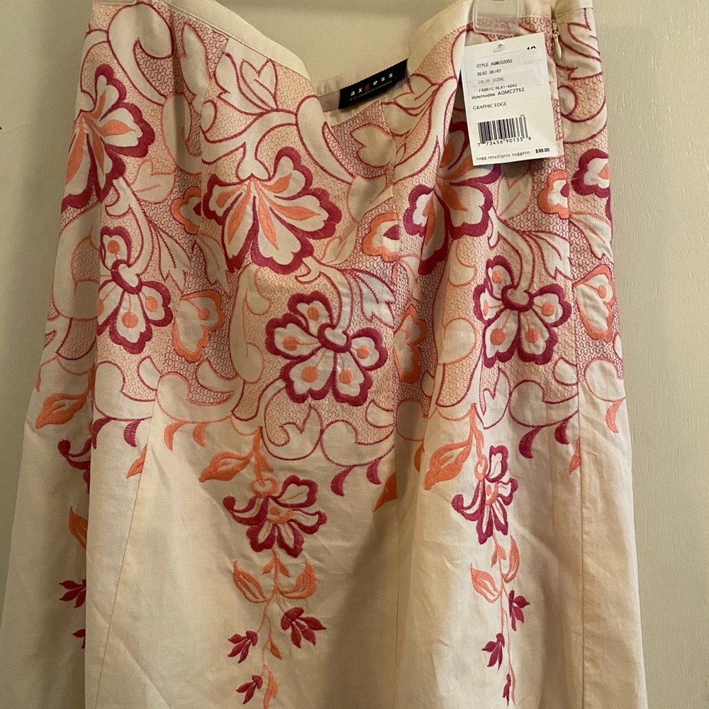 beige axcess skirt never worn.